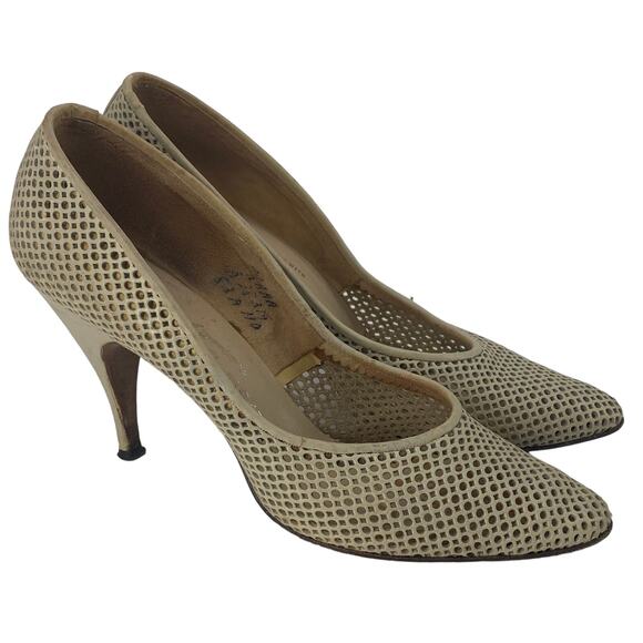 @Tab Shoes - VTG Andrew Geller X Ben Becker 1950-60s Cutout Cream White Heel Pumps 7.5 AAA